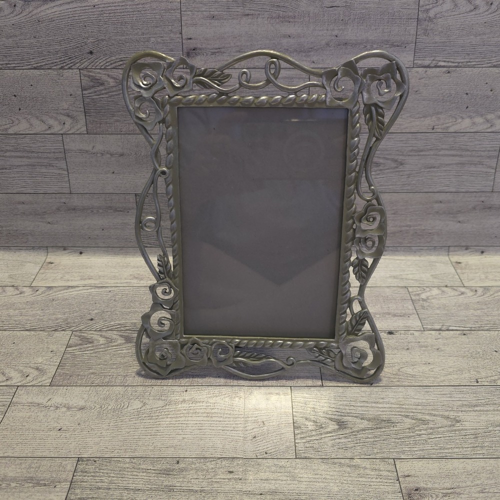 Vintage Cast Metal Silver Tone Rose‎ Floral Picture Frame 5x7 Ornate
